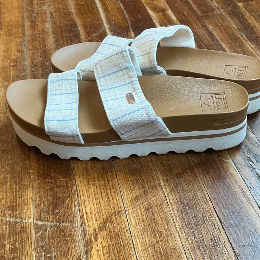Reef Vista Hi Womens Platform Sandals Cream Pastel Striped Double Strap Slides 7
